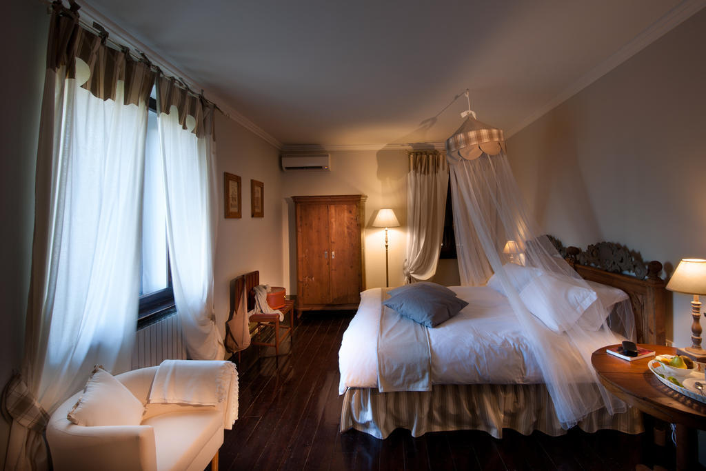 Agriturismo Tra Le Vigne Buttrio Kamer foto